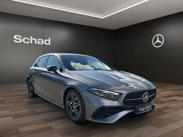 Mercedes-Benz A 220 4MATIC AMG Line