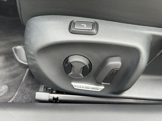 Volkswagen Passat 2.0 TDI R-Line Variant