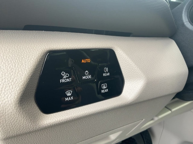 Volkswagen Multivan DSG Lang Life T7