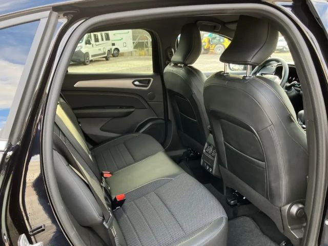 Renault Arkana Hybrid TCe 140 Techno