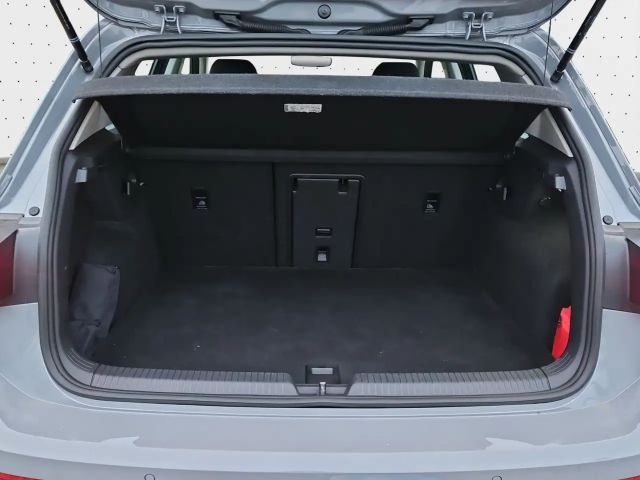 Volkswagen Golf 1.4 TSI Style eHybrid