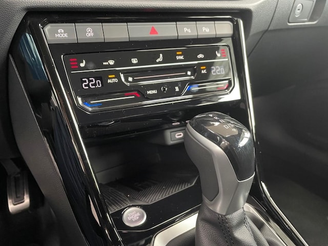 Volkswagen T-Roc Cabriolet DSG R-Line Style