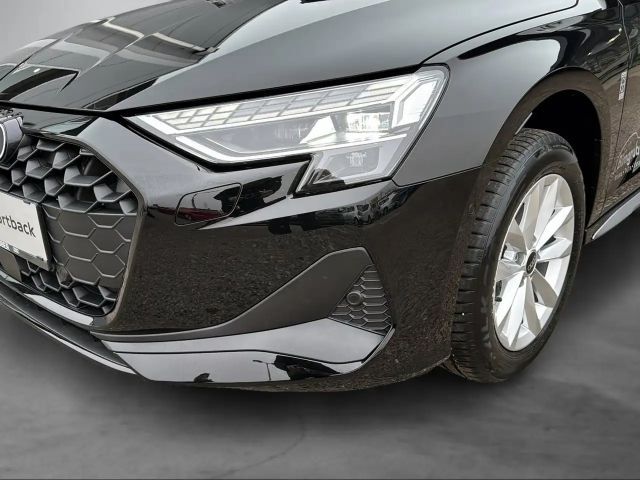 Audi A3 30 TFSI Sedan