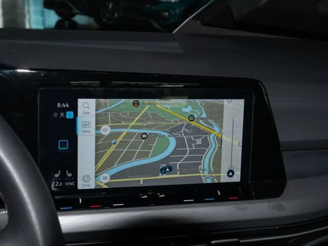 Volkswagen Golf 2.0 TSI Golf VIII Style