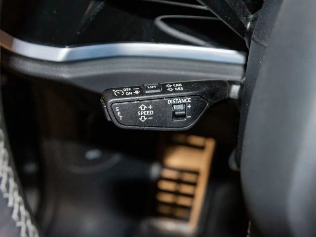 Audi Q3 35 TFSI S-Line S-Tronic