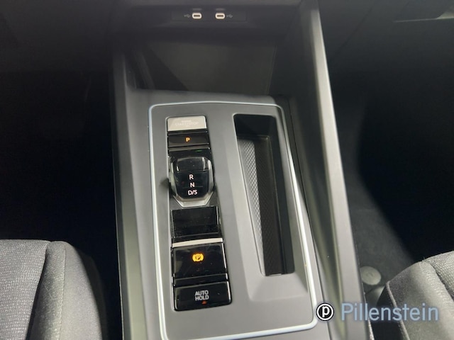 Volkswagen Golf Business DSG Variant