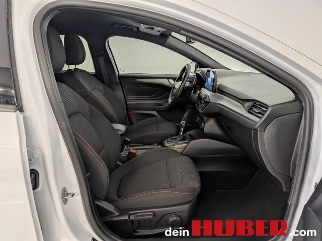 Ford Focus EcoBoost ST Line