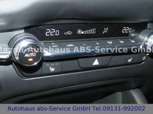 Mazda 3 Homura SkyActiv e-Skyactiv