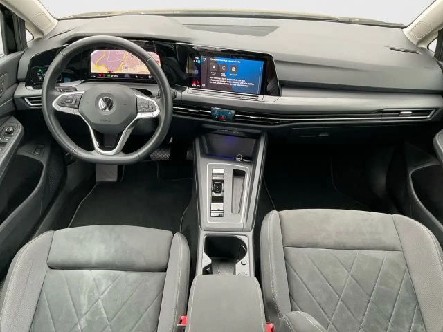 Volkswagen Golf 1.5 eTSI DSG Golf VIII Style