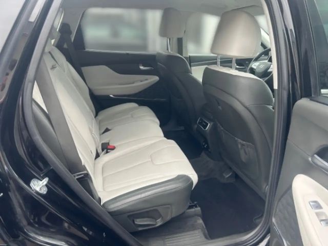 Hyundai Santa Fe 2WD CRDi