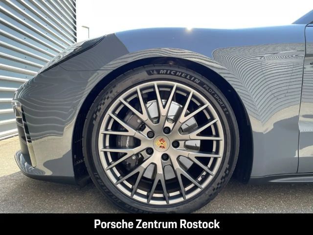 Porsche Panamera 4 E-Hybrid