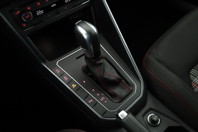 Volkswagen Polo 2.0 TSI DSG GTI