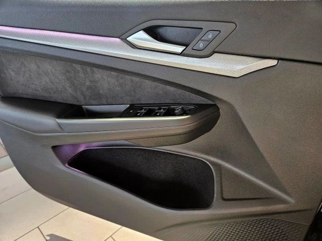 Volkswagen Golf 1.5 eTSI DSG Style