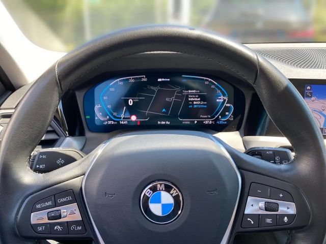 BMW 320 320e Touring xDrive