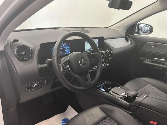 Mercedes-Benz GLA 180 CDI
