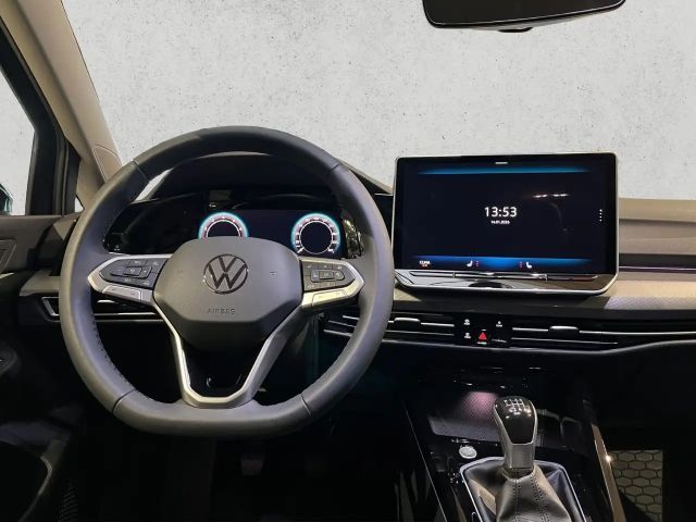 Volkswagen Golf 1.5 TSI Golf VIII Sport Style