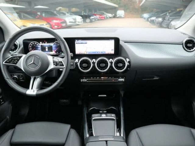 Mercedes-Benz B 200 Style