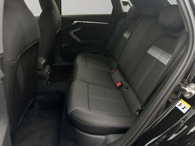 Audi A3 30 TFSI Sedan Sportback