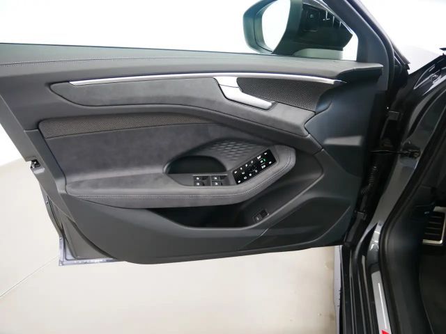 Audi A6 e-tron Avant Edition Quattro