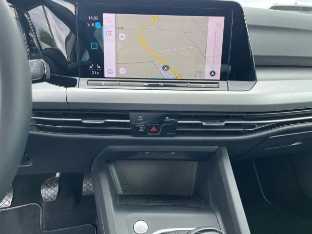 Volkswagen Golf 1.5 TSI Golf VIII Life