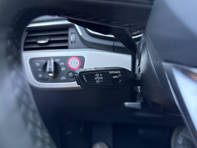 Audi A4 35 TDI Avant S-Tronic