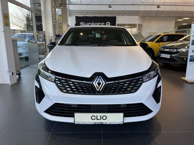 Renault Clio E-Tech Hybrid Techno