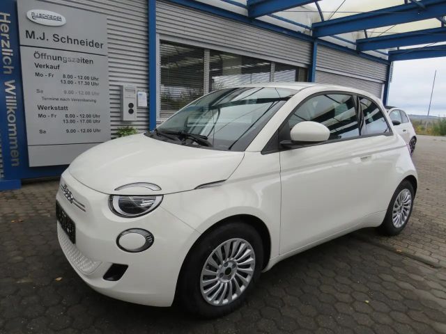 Fiat 500e Basis 42kWh Klimaautomatik DAB Tempomat