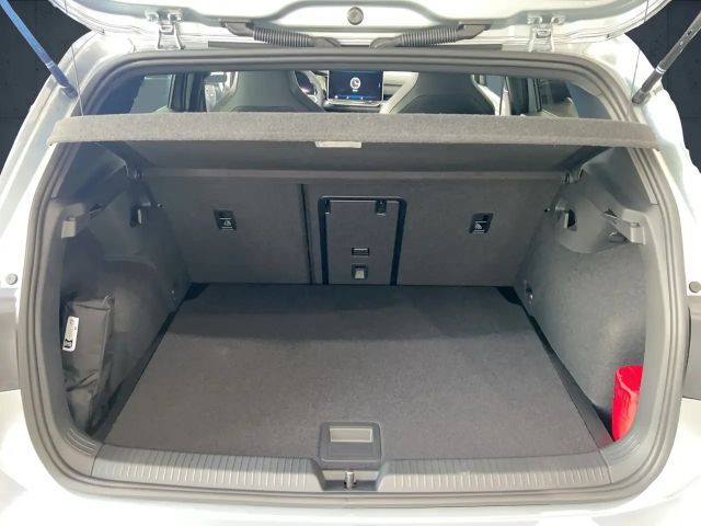 Volkswagen Golf 1.5 eTSI DSG Style