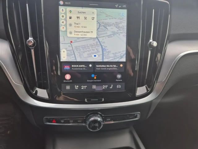 Volvo V60 Core Hybrid