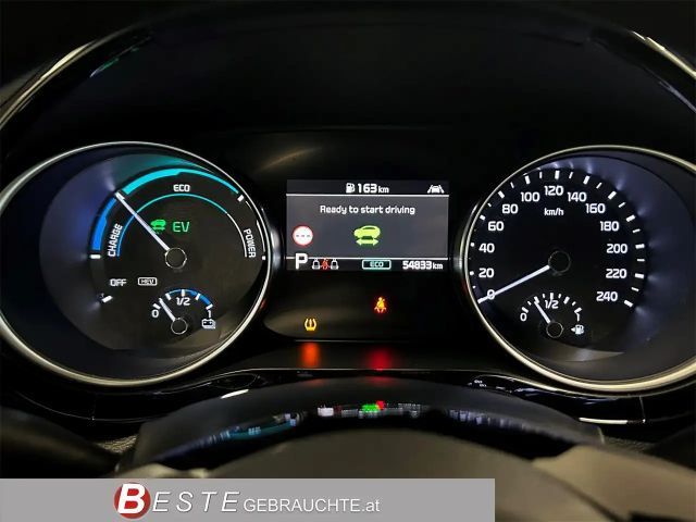 Kia XCeed Hybrid PHEV Vision