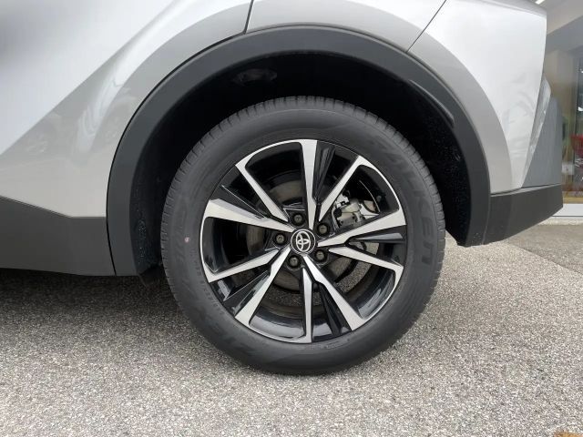 Toyota C-HR Active Hybride VVT-i