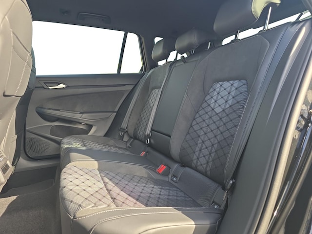 Volkswagen Golf DSG R-Line Variant