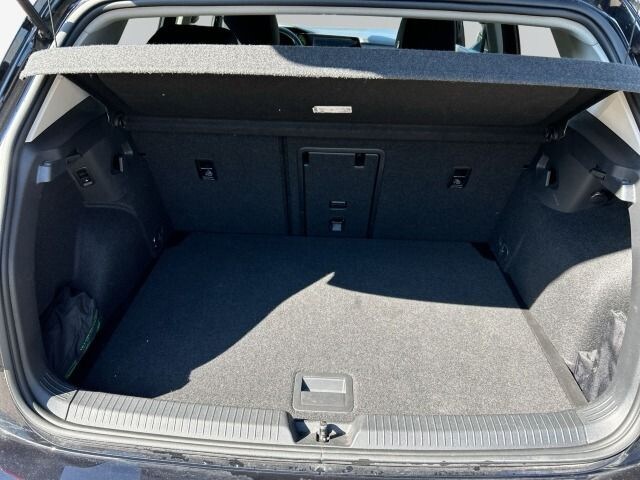 Volkswagen Golf 2.0 TDI DSG Golf VIII