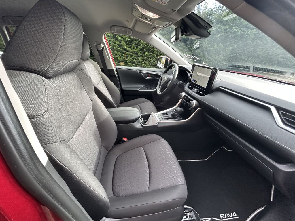 Toyota RAV4 5-deurs Team D