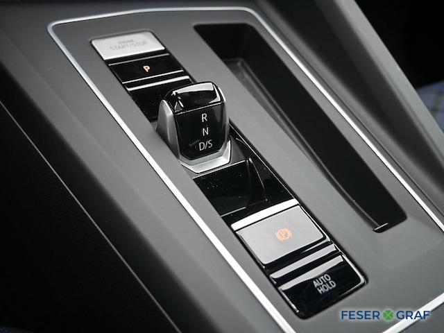 Volkswagen Golf 2.0 TSI DSG Golf VIII Plus