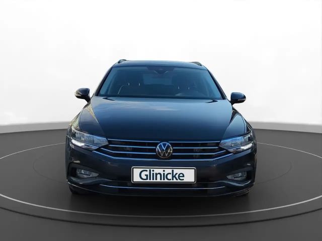 Volkswagen Passat 1.5 TSI Business Variant