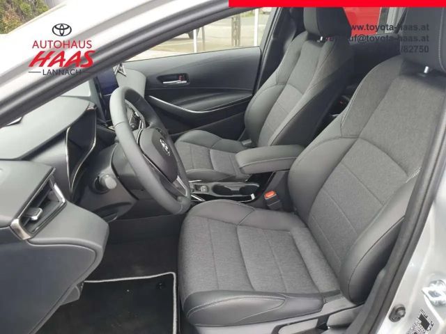 Toyota Corolla Active Hybride Touring