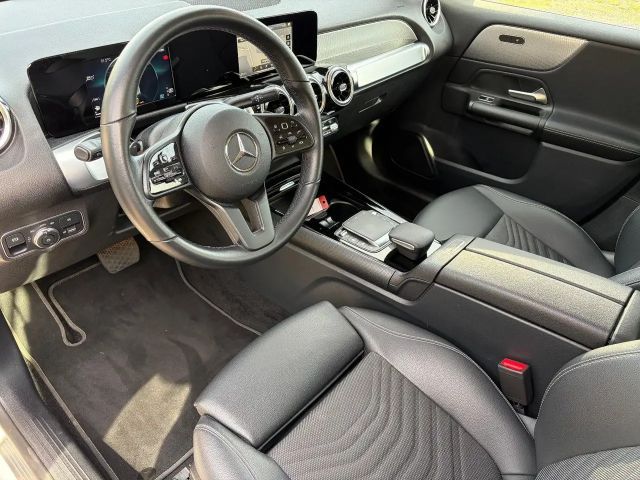 Mercedes-Benz GLB 200 GLB 200 d