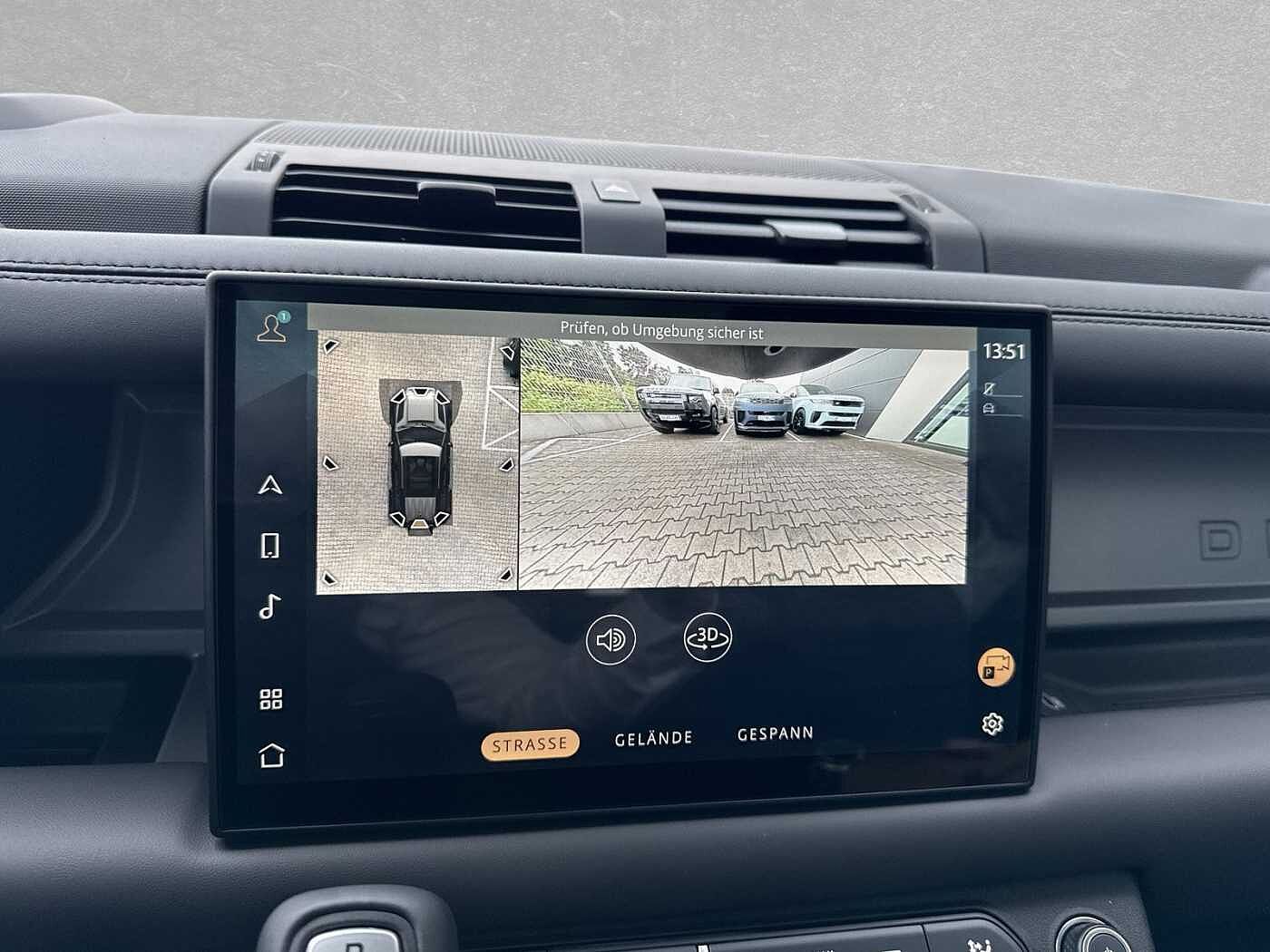 Land Rover Defender 110