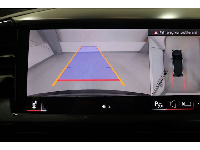 Audi Q4 e-tron SUV 45 e-tron Audi Q4 e-tron