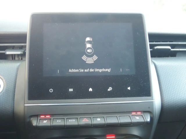 Renault Clio E-Tech Experience Hybrid