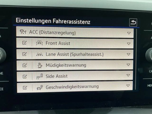 Volkswagen Polo 1.0 TSI DSG R-Line