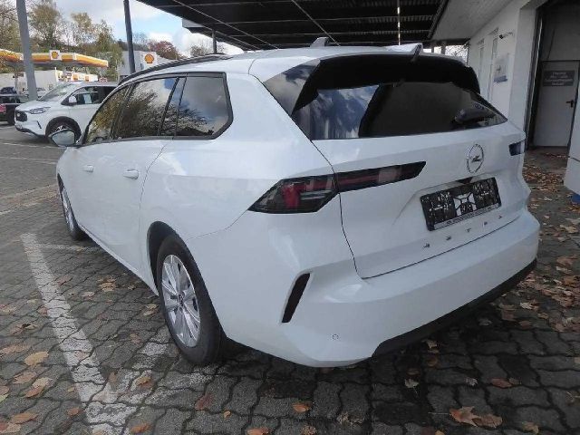 Opel Astra Edition Sports Tourer