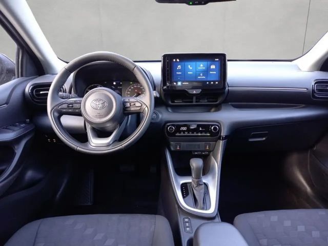 Toyota Yaris Business Hybride