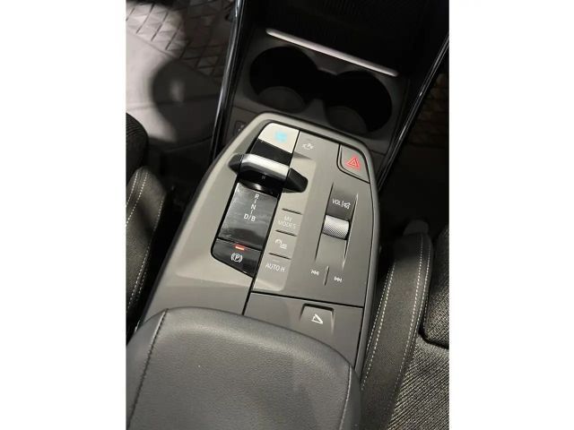 BMW iX1 20 eDrive ''Virtual Cockpit, Rückfahrkamera''