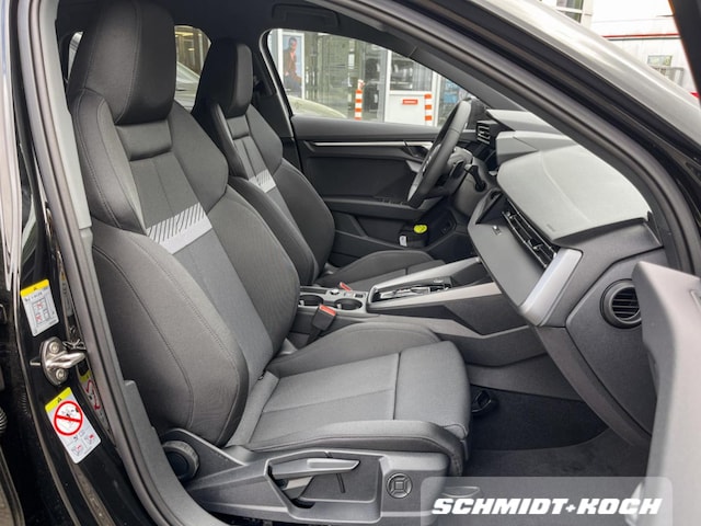 Audi A3 30 TFSI S-Line S-Tronic Sportback