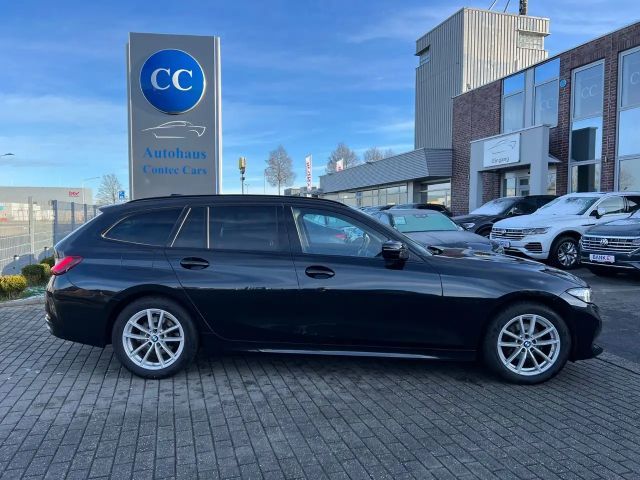 BMW 320 320d Touring xDrive