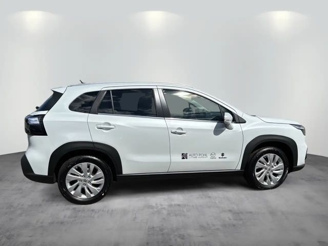 Suzuki S-Cross Hybrid