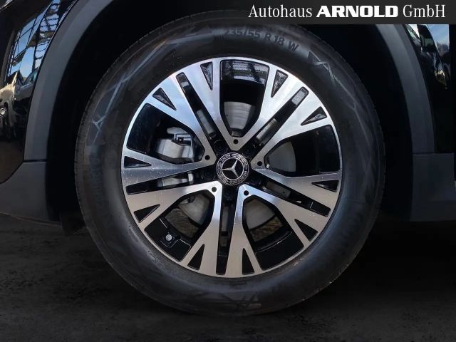 Mercedes-Benz GLA 200 Progressive