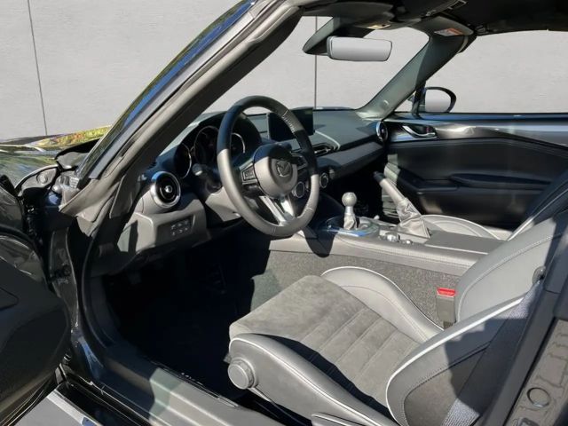 Mazda MX-5 Homura SkyActiv